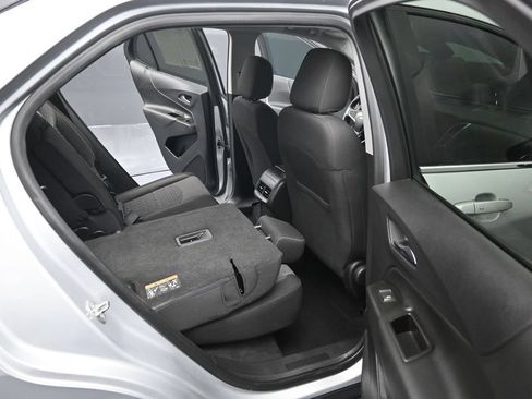 Used 2022 Chevrolet Equinox LT FWD image 33