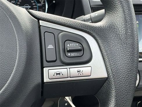 Used 2018 Subaru Forester 2.5i Premium image 23