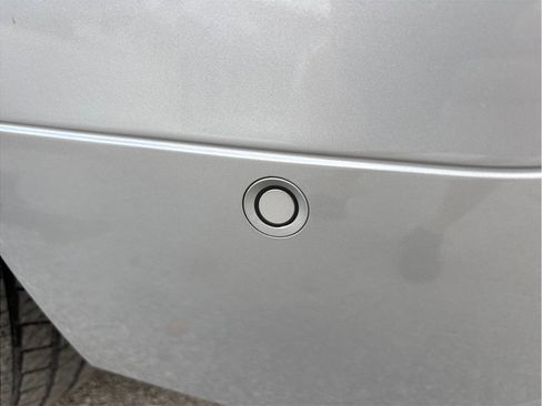 Used 2023 Volvo XC60 B5 Plus w/ Protection Package Premier image 15