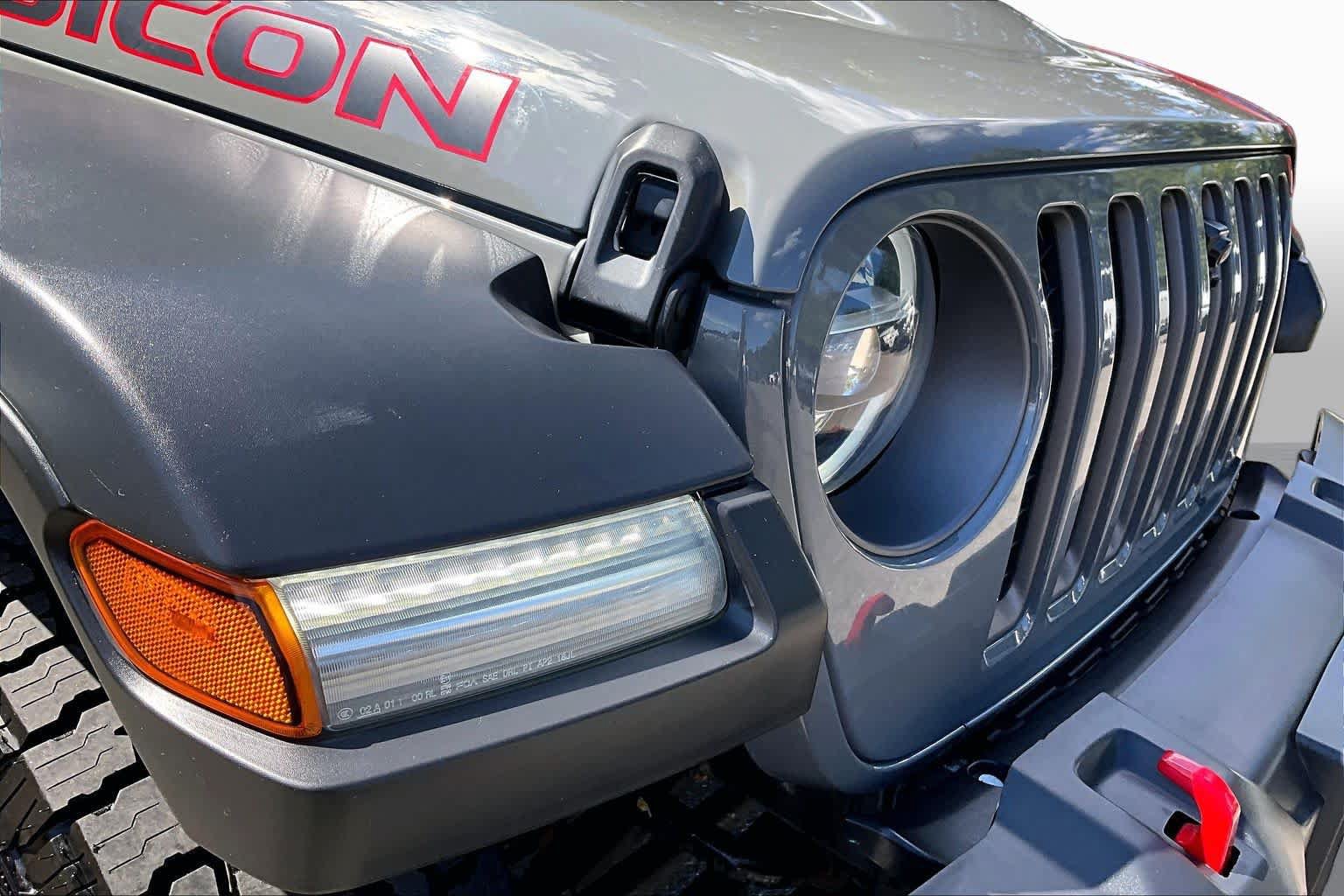 Used 2021 Jeep Gladiator Rubicon AWD/4WD image 25