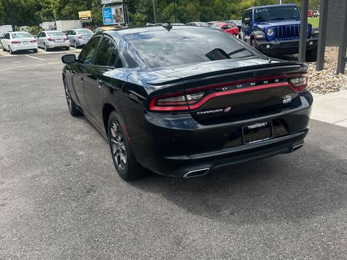 Used 2018 Dodge Charger GT AWD/4WD image 7