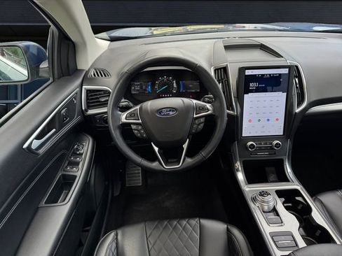 Certified 2023 Ford Edge Titanium w/ Equipment Group 301A AWD/4WD image 12