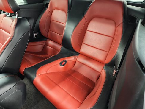 Used 2015 Ford Mustang GT Premium RWD image 9