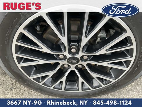 Used 2023 Ford Escape SE w/ PHEV Premium Package image 10