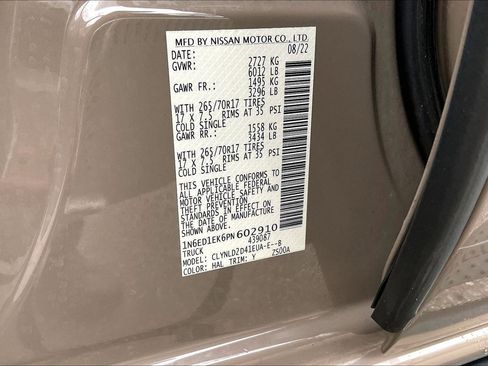 Used 2023 Nissan Frontier PRO-4X w/ Pro-4X Premium Package image 31