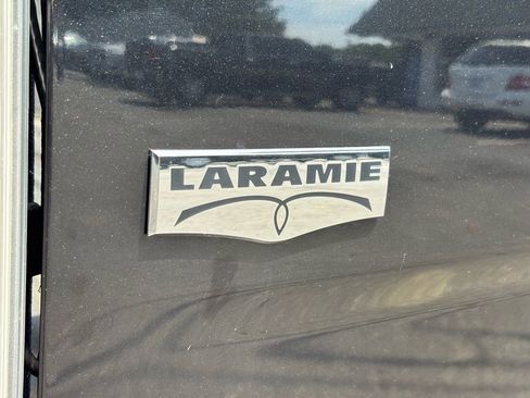 Used 2017 RAM 1500 Laramie w/ Convenience Group RWD image 11