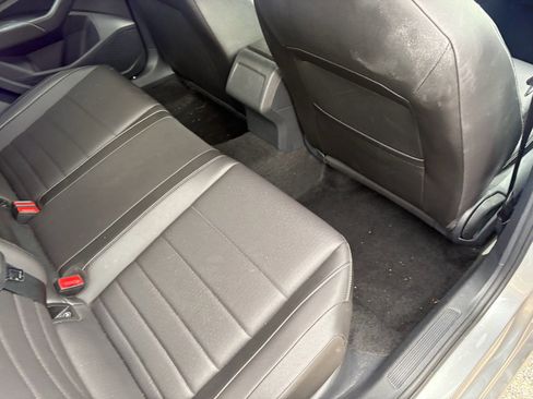 Used 2024 Volkswagen Jetta SE FWD image 22