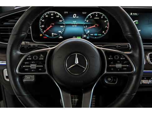 Certified 2022 Mercedes-Benz GLS 450 4MATIC image 17