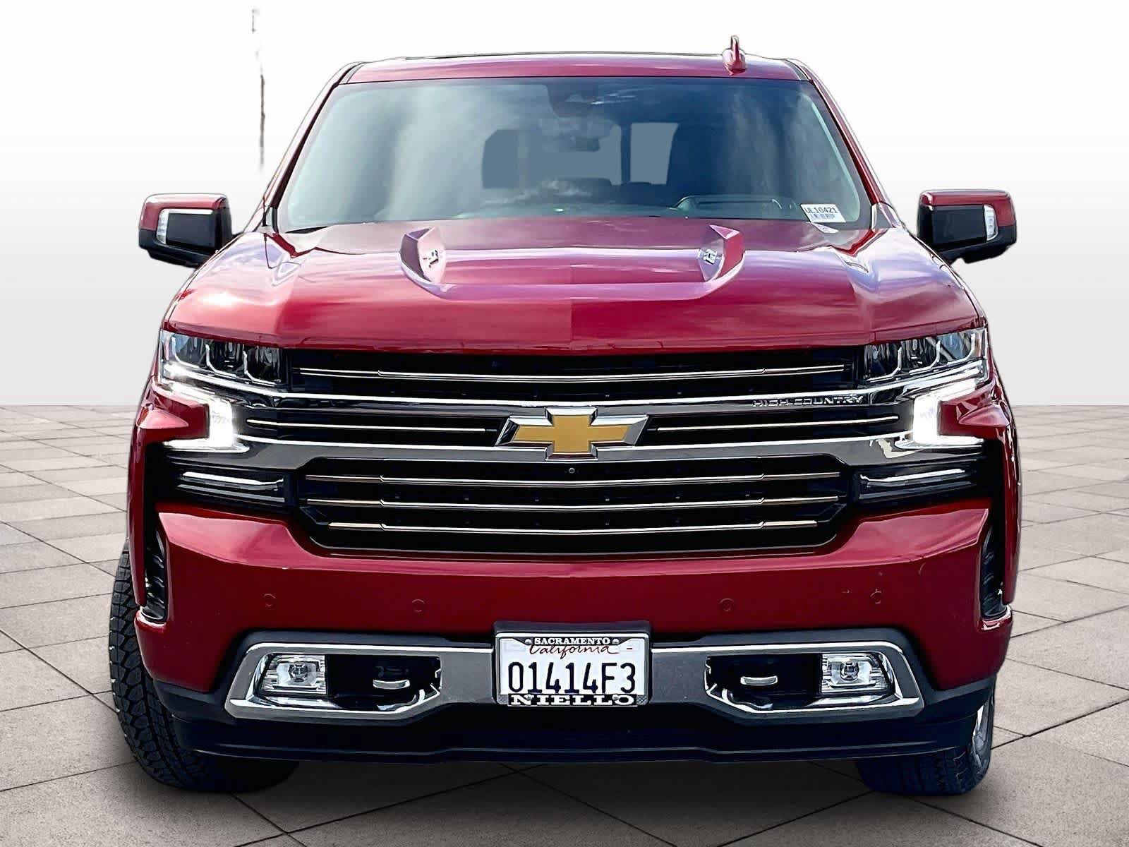 Used 2021 Chevrolet Silverado 1500 High Country w/ Technology Package AWD/4WD image 3