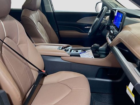 New 2026 Toyota Grand Highlander AWD image 29