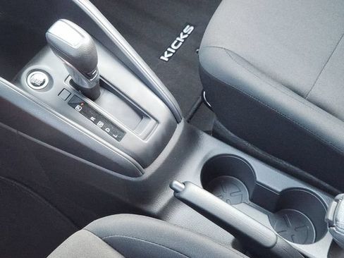 Used 2025 Nissan Kicks Play S FWD image 21