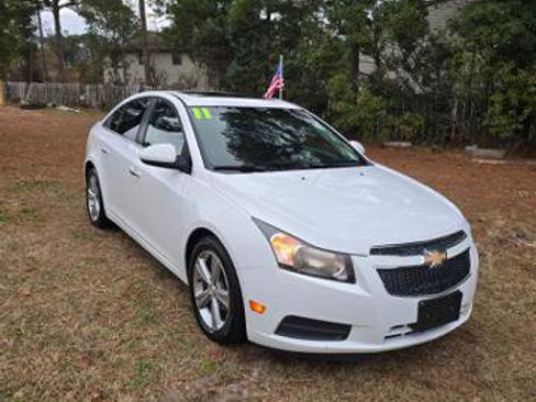 Used 2011 Chevrolet Cruze LTZ image 5
