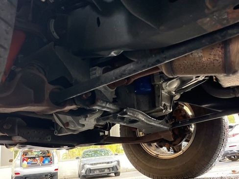 Used 2004 Cadillac Escalade ESV AWD image 18