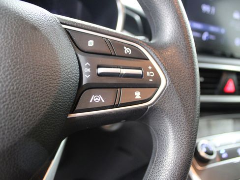 Used 2022 Hyundai Santa Fe SEL FWD image 11