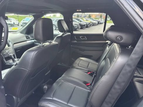 Certified 2018 Ford Explorer Limited w/ Equipment Group 301A AWD/4WD image 14