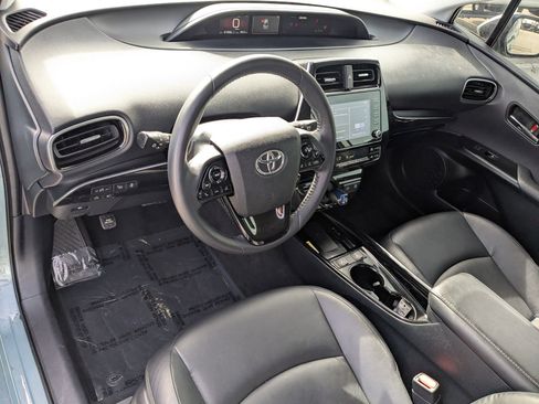 Used 2022 Toyota Prius XLE w/ Advanced Technology Package image 16