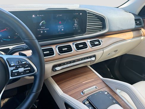 Used 2022 Mercedes-Benz GLE 350 4MATIC image 28