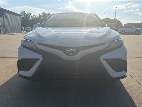 Used 2022 Toyota Camry SE FWD image 32