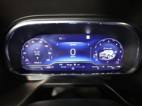 Used 2023 Chevrolet Tahoe Z71 w/ Z71 Off-Road Package image 14