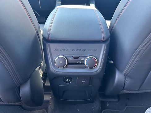 New 2026 Ford Explorer ST-Line AWD/4WD image 37