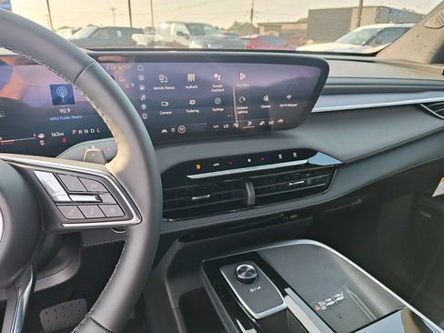 New 2026 Buick Enclave Sport Touring w/ Power Package FWD image 20