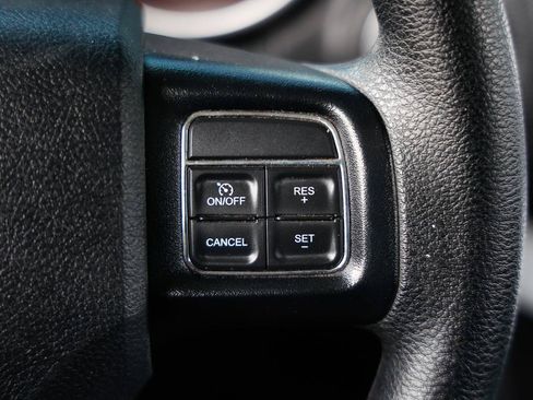 Used 2020 Dodge Journey SE FWD image 26