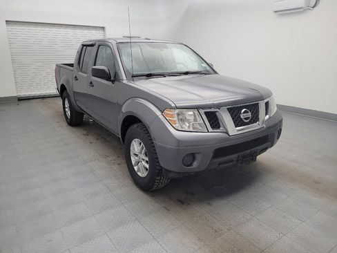 Used 2016 Nissan Frontier SV image 13