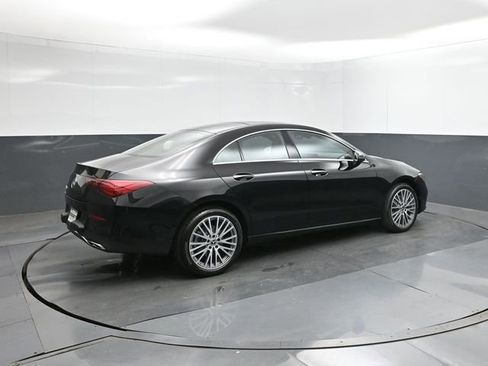 New 2026 Mercedes-Benz CLA 250 image 11