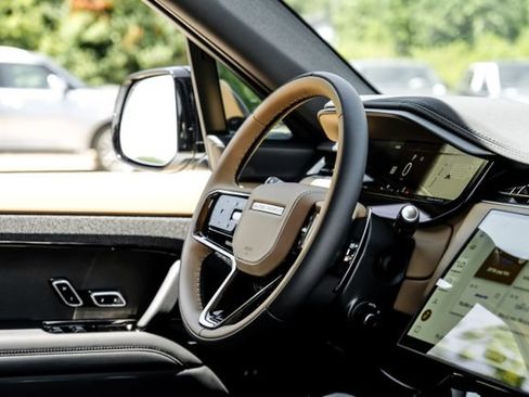 New 2026 Land Rover Range Rover Sport Dynamic SE AWD/4WD image 19