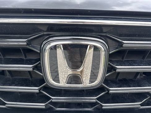 Used 2024 Honda CR-V EX-L image 10