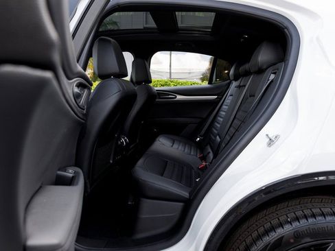 New 2025 Alfa Romeo Stelvio Sprint w/ Veloce Package image 28