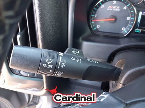 Used 2018 Chevrolet Silverado 1500 LT w/ All Star Edition image 27