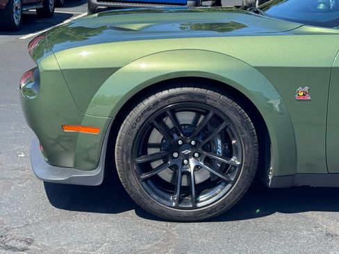 Used 2022 Dodge Challenger R/T Scat Pack RWD image 35