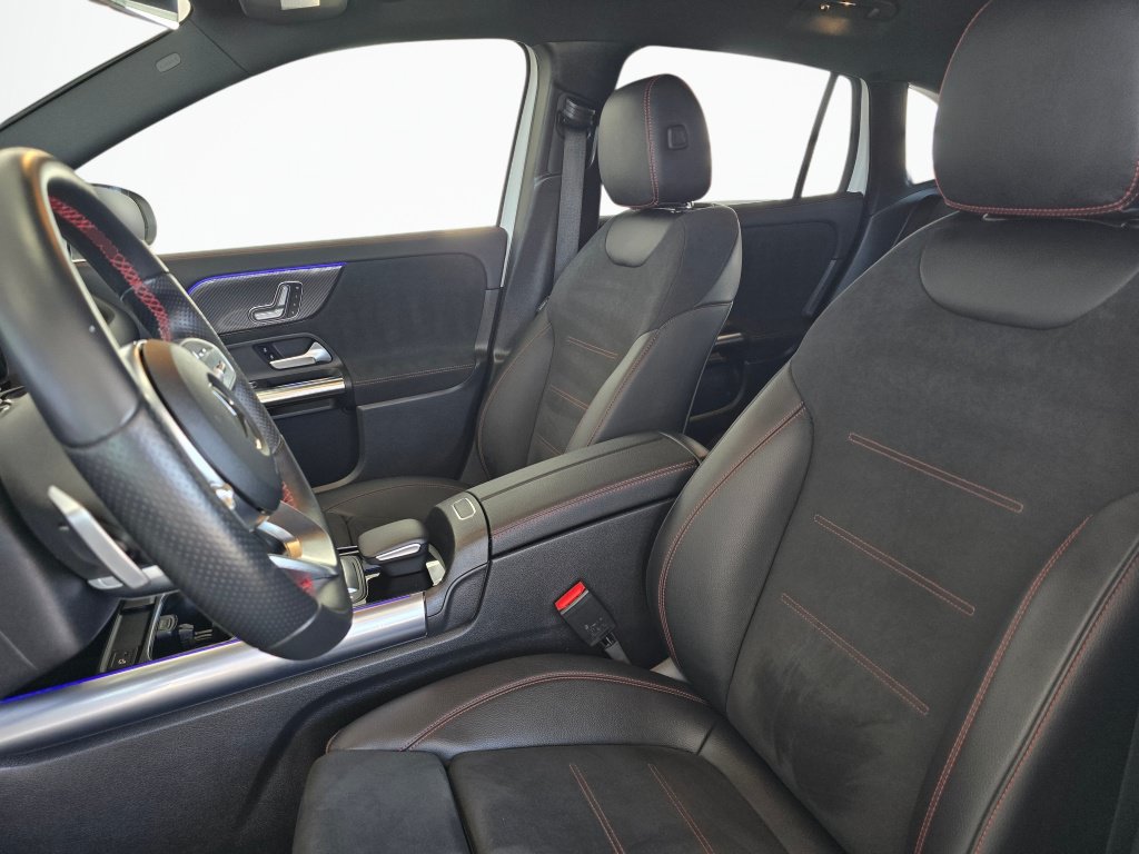 Used 2022 Mercedes-Benz GLA 250 4MATIC image 19