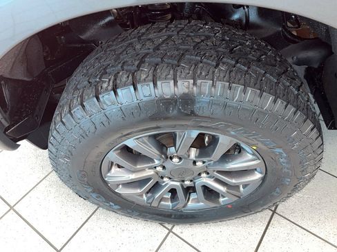 Used 2020 Ford Ranger XLT w/ Equipment Group 302A Luxury image 5