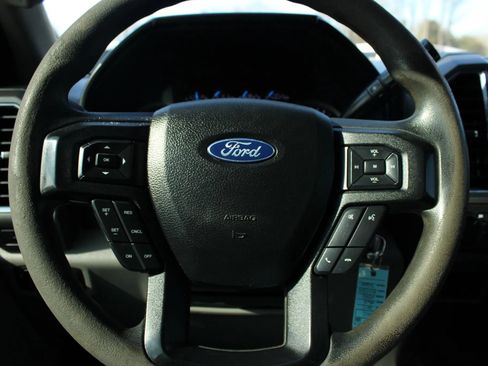 Used 2017 Ford F250 XLT w/ XLT Premium Package image 23