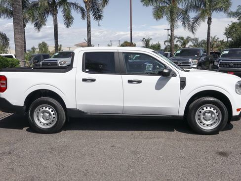 Used 2023 Ford Maverick XL image 10