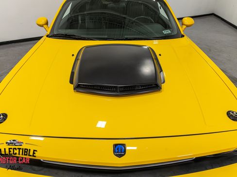 Used 2010 Dodge Challenger R/T RWD image 46