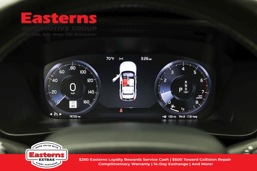 Used 2020 Volvo XC40 T5 R-Design AWD/4WD image 18
