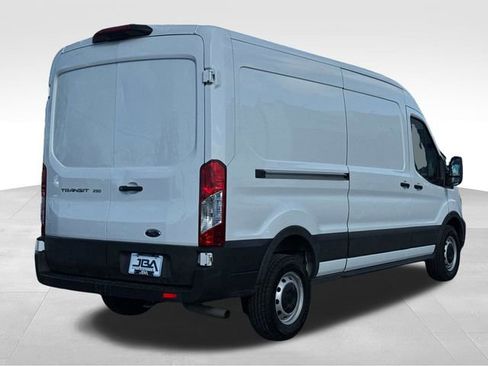 Used 2023 Ford Transit 250 Medium Roof image 29