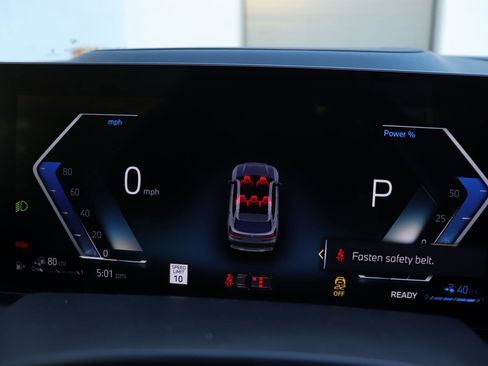 New 2026 BMW X5 xDrive50e w/ Climate Comfort Package image 32