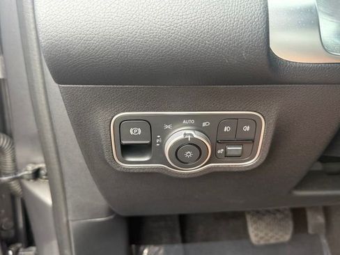 Certified 2026 Mercedes-Benz GLB 250 4MATIC image 20