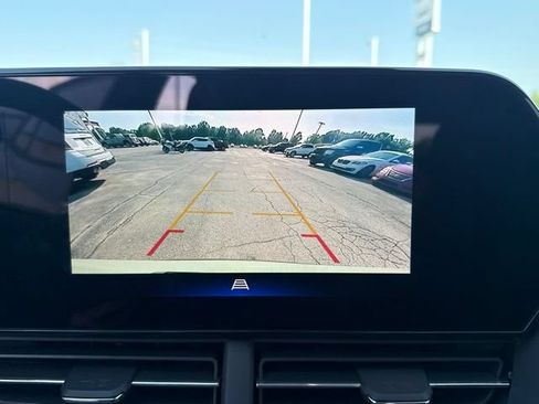 Used 2025 Chevrolet Trax ACTIV w/ Driver Confidence Package FWD image 8