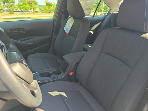 New 2026 Toyota Corolla LE FWD image 14