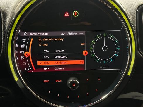 Used 2021 MINI Cooper Countryman S w/ Storage Package image 30