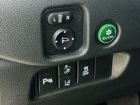 Certified 2024 Honda Passport EX-L image 9