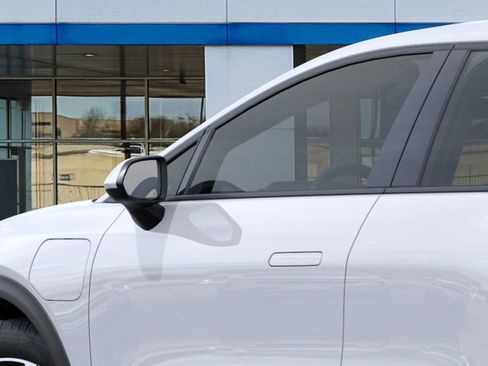 New 2026 Chevrolet Equinox EV LT image 13