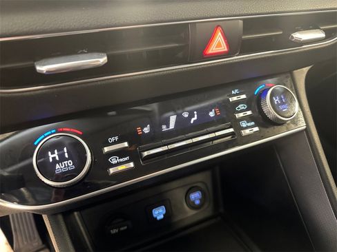 Used 2020 Hyundai Sonata SEL image 30