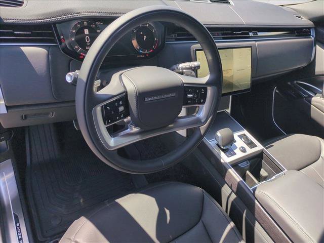 New 2027 Land Rover Range Rover SE AWD/4WD image 3