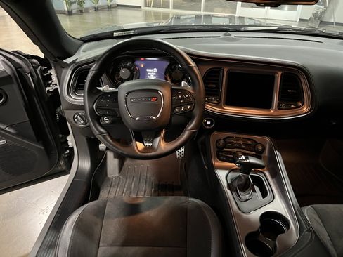 Used 2023 Dodge Challenger GT w/ Plus Package image 11